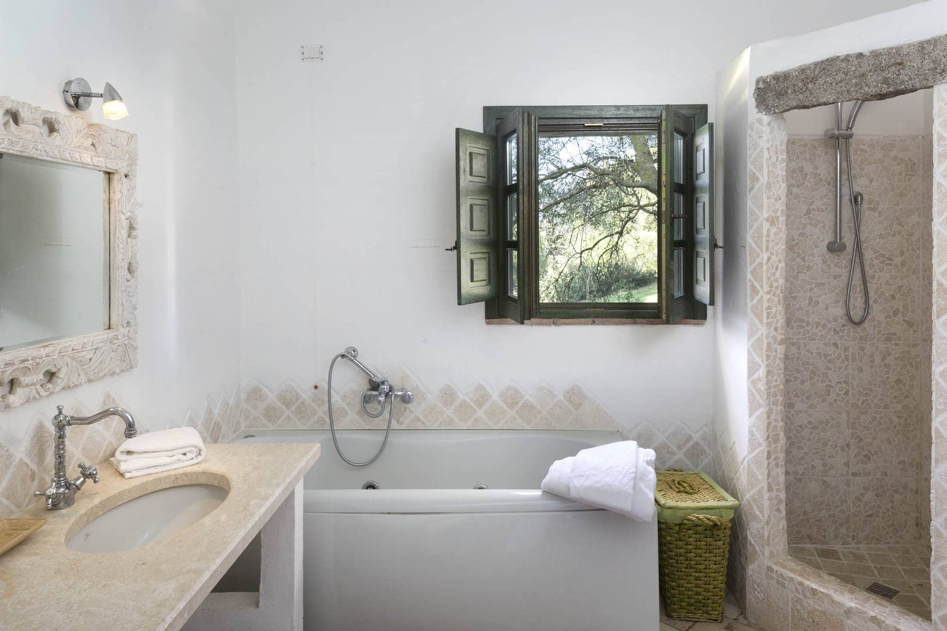 Image - d9b8a99c-f414-4d3b-9ec8-337327595f2d